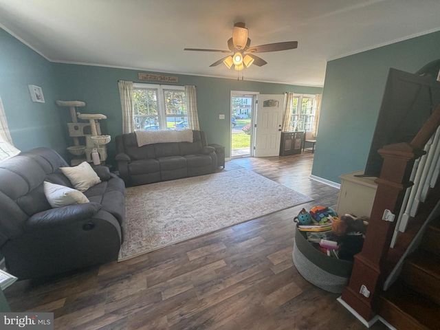 335 FOREST AVE, Willow Grove, PA 19090