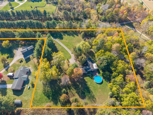 1400 S Galena Road, Galena, OH 43021