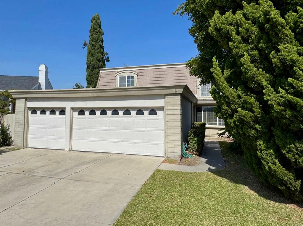Image 3 of property listing at 13545 CARAVEL Place, Cerritos, CA 90703