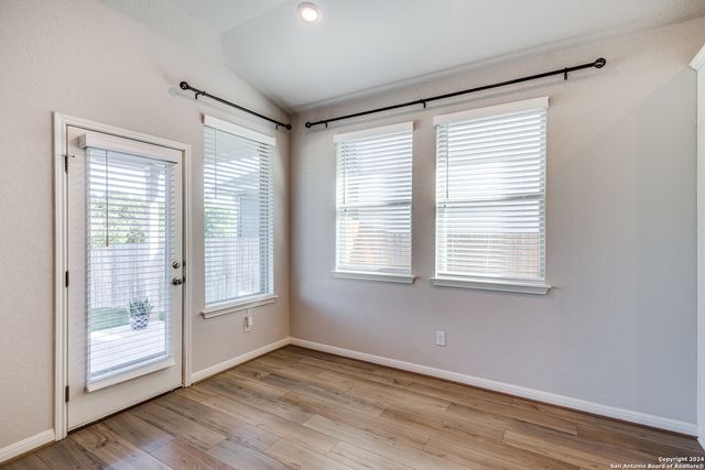 9543 Witten Dr, San Antonio, TX 78254