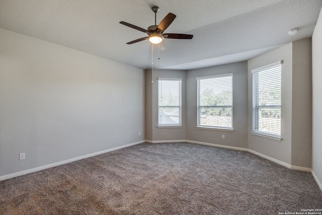 9543 Witten Dr, San Antonio, TX 78254