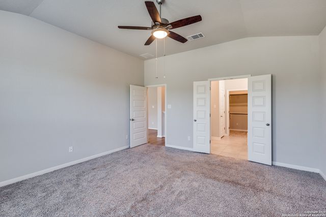 9543 Witten Dr, San Antonio, TX 78254