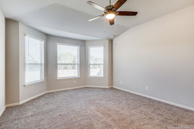 9543 Witten Dr, San Antonio, TX 78254