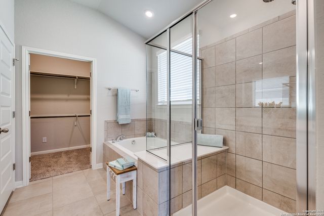 9543 Witten Dr, San Antonio, TX 78254