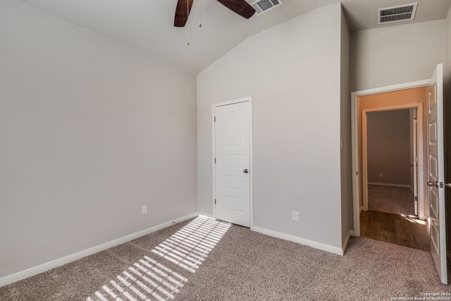 9543 Witten Dr, San Antonio, TX 78254