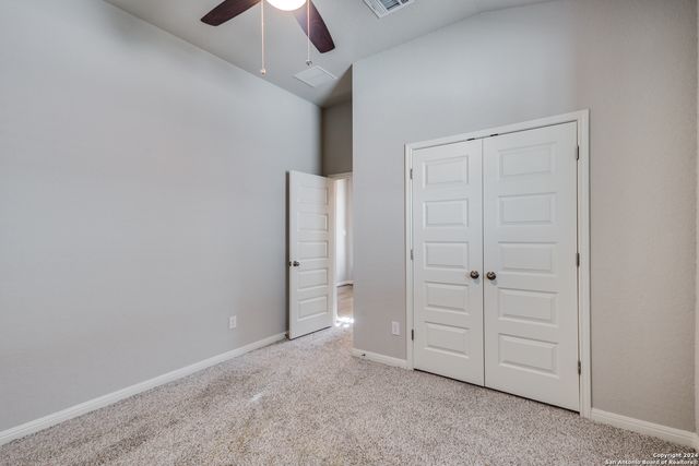 9543 Witten Dr, San Antonio, TX 78254