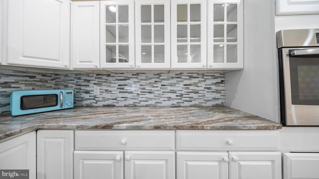 301 E CHESTNUT ST, Delmar, MD 21875