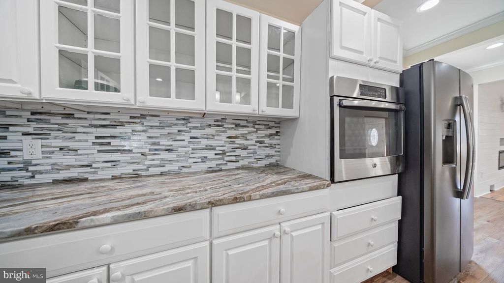 Image 16 of property listing at 301 E CHESTNUT ST, Delmar, MD 21875