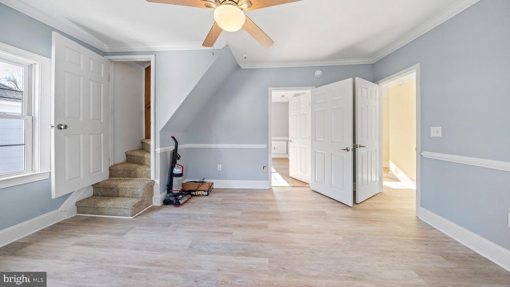 Image 26 of property listing at 301 E CHESTNUT ST, Delmar, MD 21875