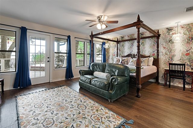 156 Ocean Drive, Gun Barrel City, TX 75156