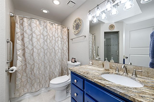 156 Ocean Drive, Gun Barrel City, TX 75156