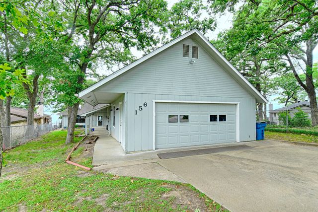 156 Ocean Drive, Gun Barrel City, TX 75156