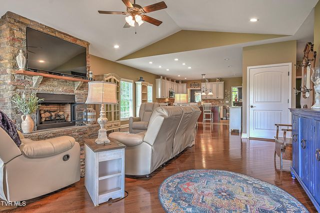 1790 Seaver Road, Kingsport, TN 37660