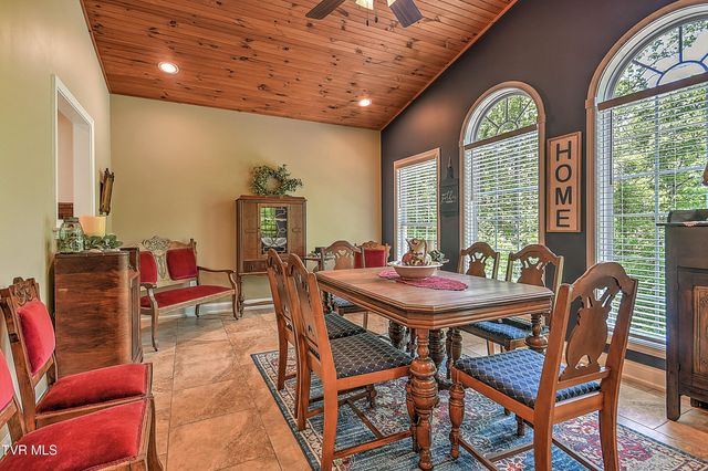 1790 Seaver Road, Kingsport, TN 37660