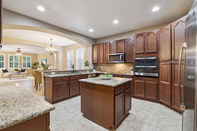 3197 HEIRLOOM ROSE PLACE, Oviedo, FL 32766