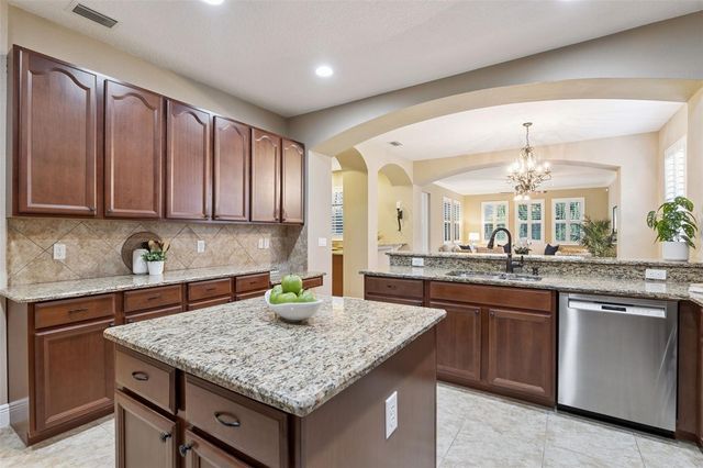 3197 HEIRLOOM ROSE PLACE, Oviedo, FL 32766