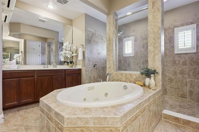 3197 HEIRLOOM ROSE PLACE, Oviedo, FL 32766