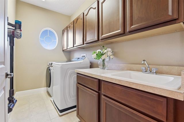 3197 HEIRLOOM ROSE PLACE, Oviedo, FL 32766