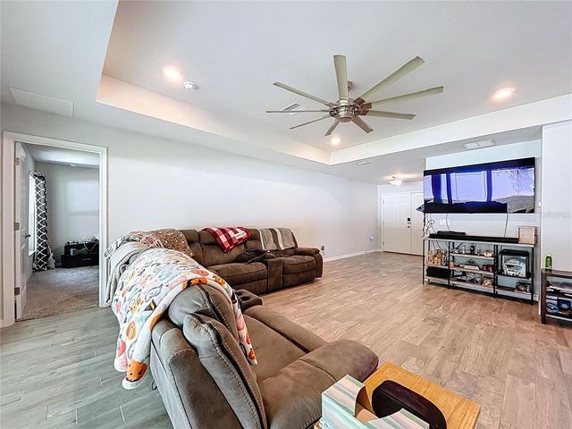 13321 POTOMAC AVENUE, Weeki Wachee, FL 34614