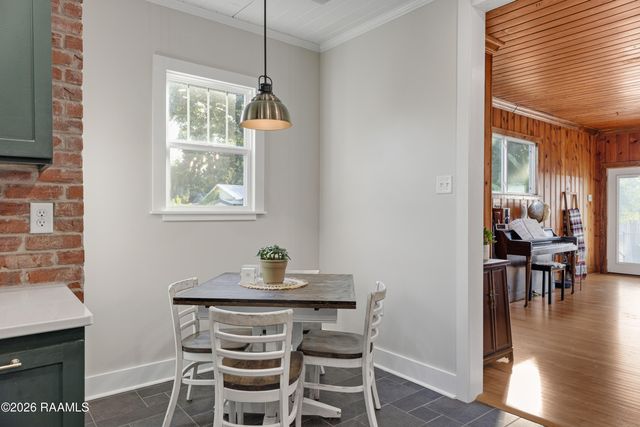 128 Rosier Street, New Iberia, LA 70563