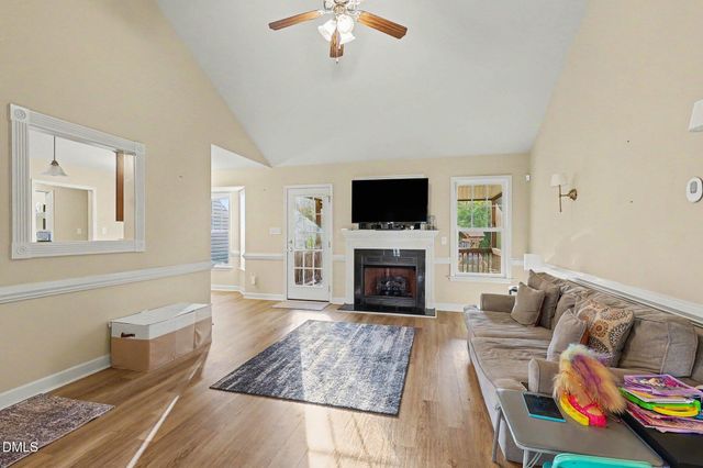 73 Brindley Circle, Clayton, NC 27520