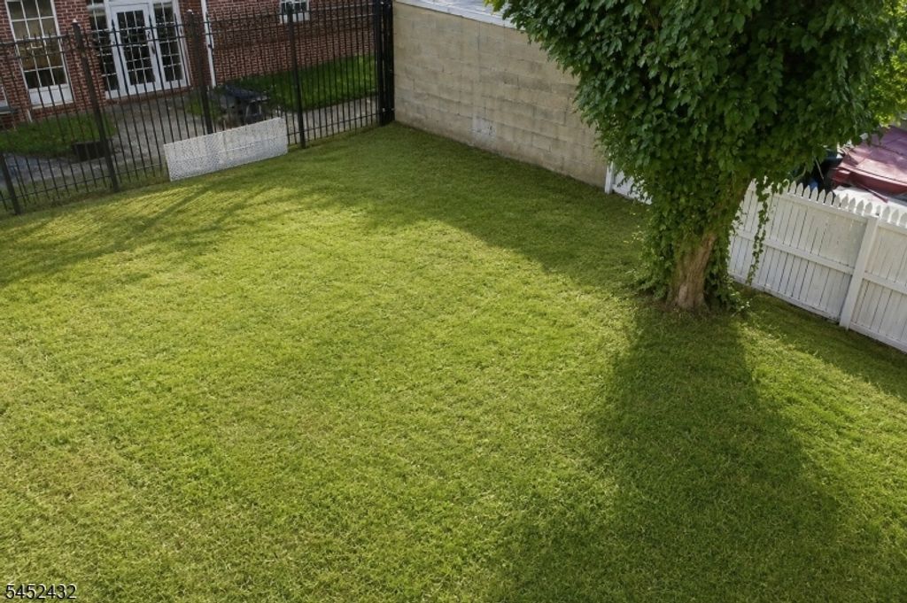 72 Sunset Ave, Newark City, NJ 07106 — photo 5