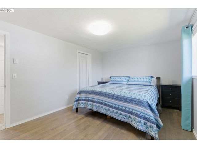 1808 Nw 94th St, Vancouver, WA 98665