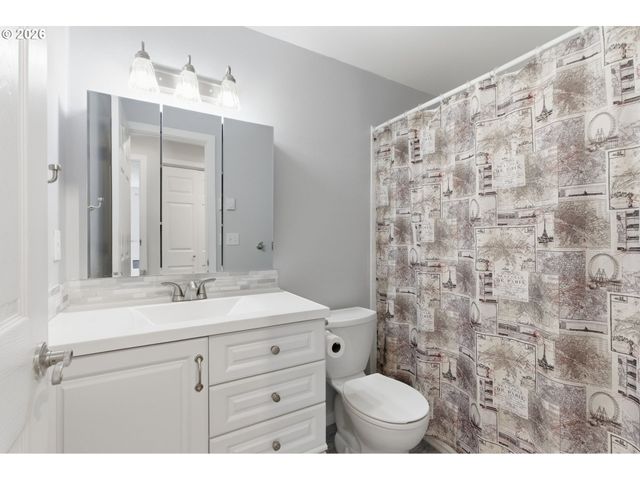 1808 Nw 94th St, Vancouver, WA 98665
