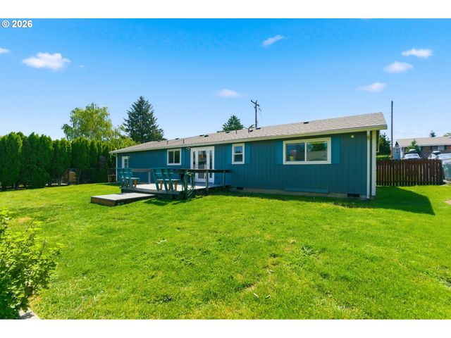 1808 Nw 94th St, Vancouver, WA 98665