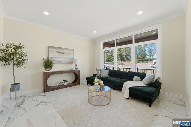 1690 Hamburg Turnpike, Wayne, NJ 07470