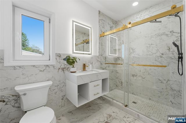 1690 Hamburg Turnpike, Wayne, NJ 07470