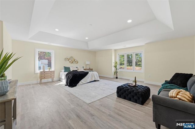 1690 Hamburg Turnpike, Wayne, NJ 07470