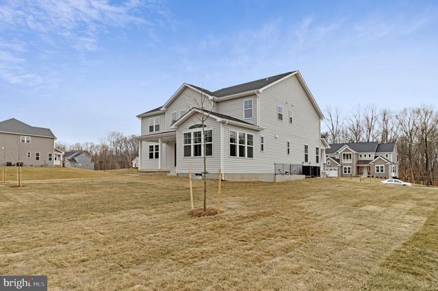 2011 ST. JAMES RD, Accokeek, MD 20607