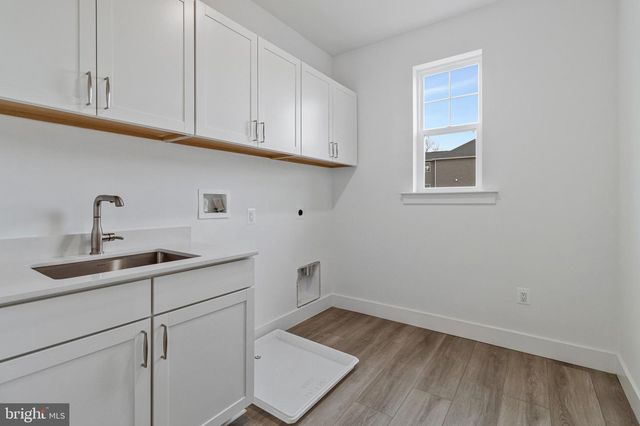 2011 ST. JAMES RD, Accokeek, MD 20607