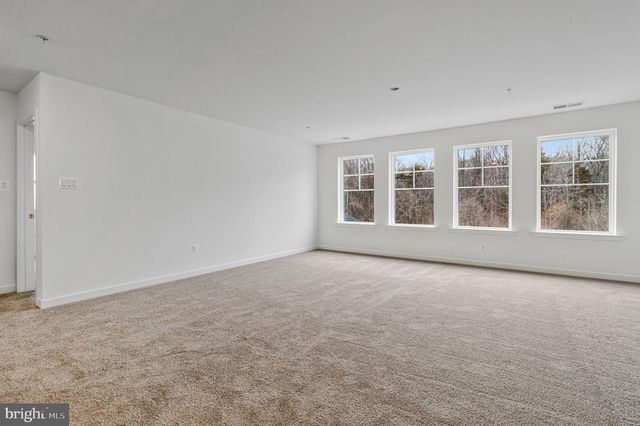 2011 ST. JAMES RD, Accokeek, MD 20607