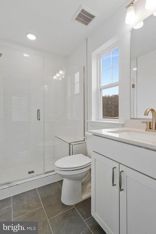 2011 ST. JAMES RD, Accokeek, MD 20607