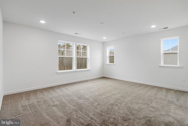 2011 ST. JAMES RD, Accokeek, MD 20607