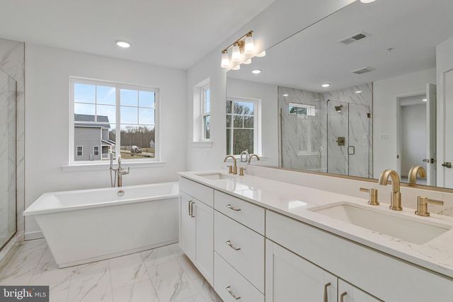 2011 ST. JAMES RD, Accokeek, MD 20607