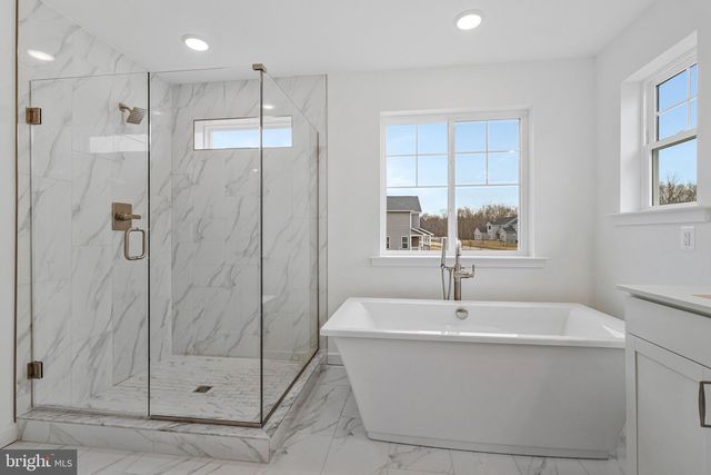 2011 ST. JAMES RD, Accokeek, MD 20607