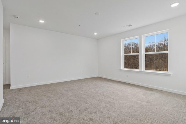 2011 ST. JAMES RD, Accokeek, MD 20607