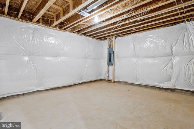 2011 ST. JAMES RD, Accokeek, MD 20607