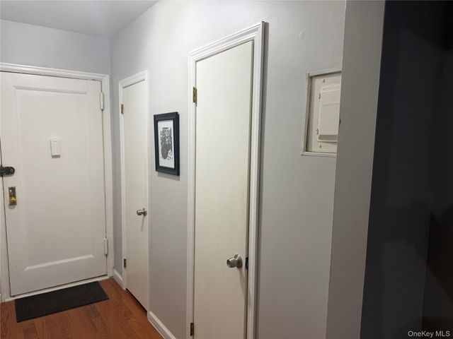 30 Windsor Terrace 2D, White Plains, NY 10601