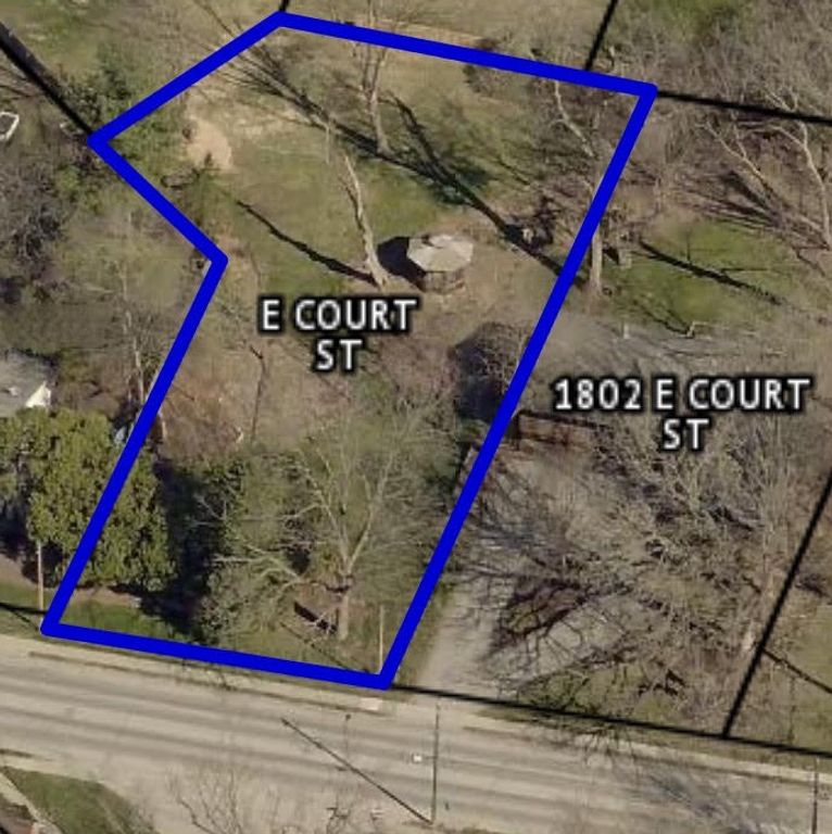 E Court Street, Iowa City, IA 53345