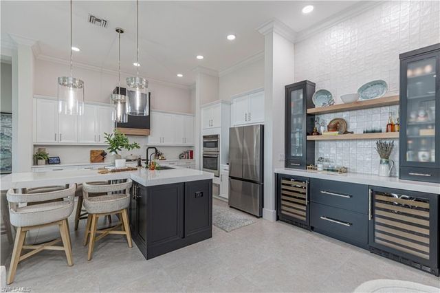 17209 Hidden Estates CIR, Fort Myers, FL 33908