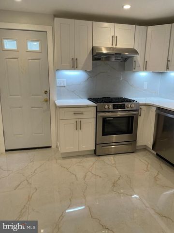 346 PARKER ST, Chester, PA 19013