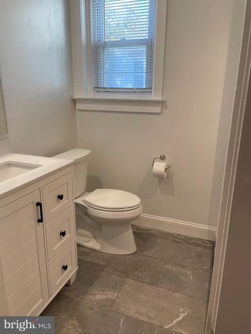 346 PARKER ST, Chester, PA 19013