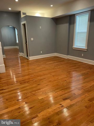 346 PARKER ST, Chester, PA 19013