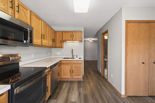 7097 Quail Avenue NE, Otsego, MN 55330