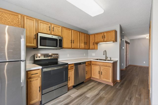 7097 Quail Avenue NE, Otsego, MN 55330