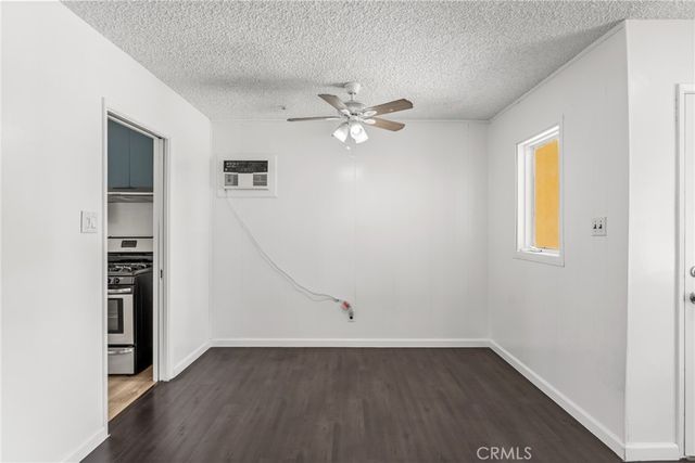 237 W Van Koevering Street, Rialto, CA 92376